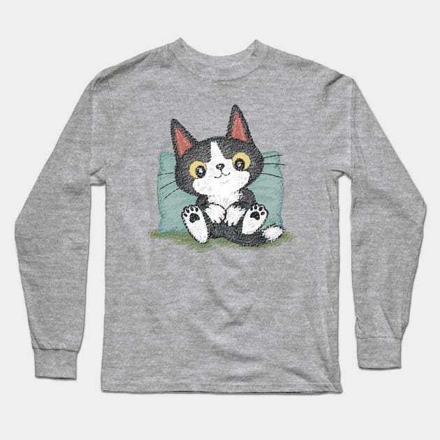 Black kitten relaxing Long Sleeve T-Shirt by sanogawa